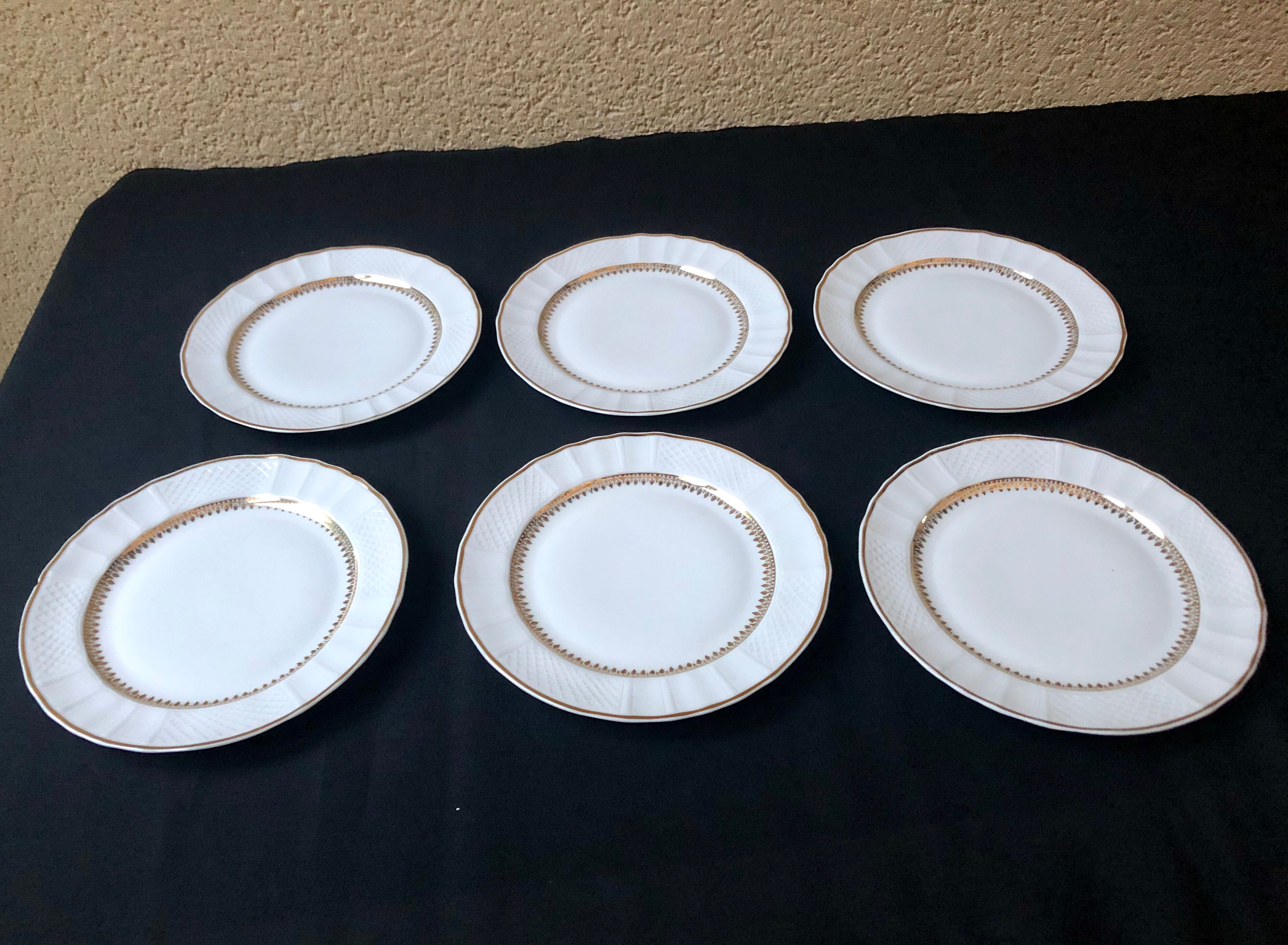Limoges Bernardaud porcelain dessert plates - vintage co. 60s, white & gold