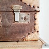 Retro leather case