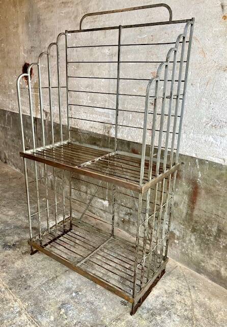 Baker's rack