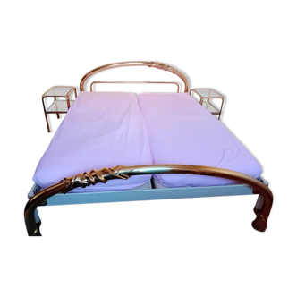 Lipparini brand bed