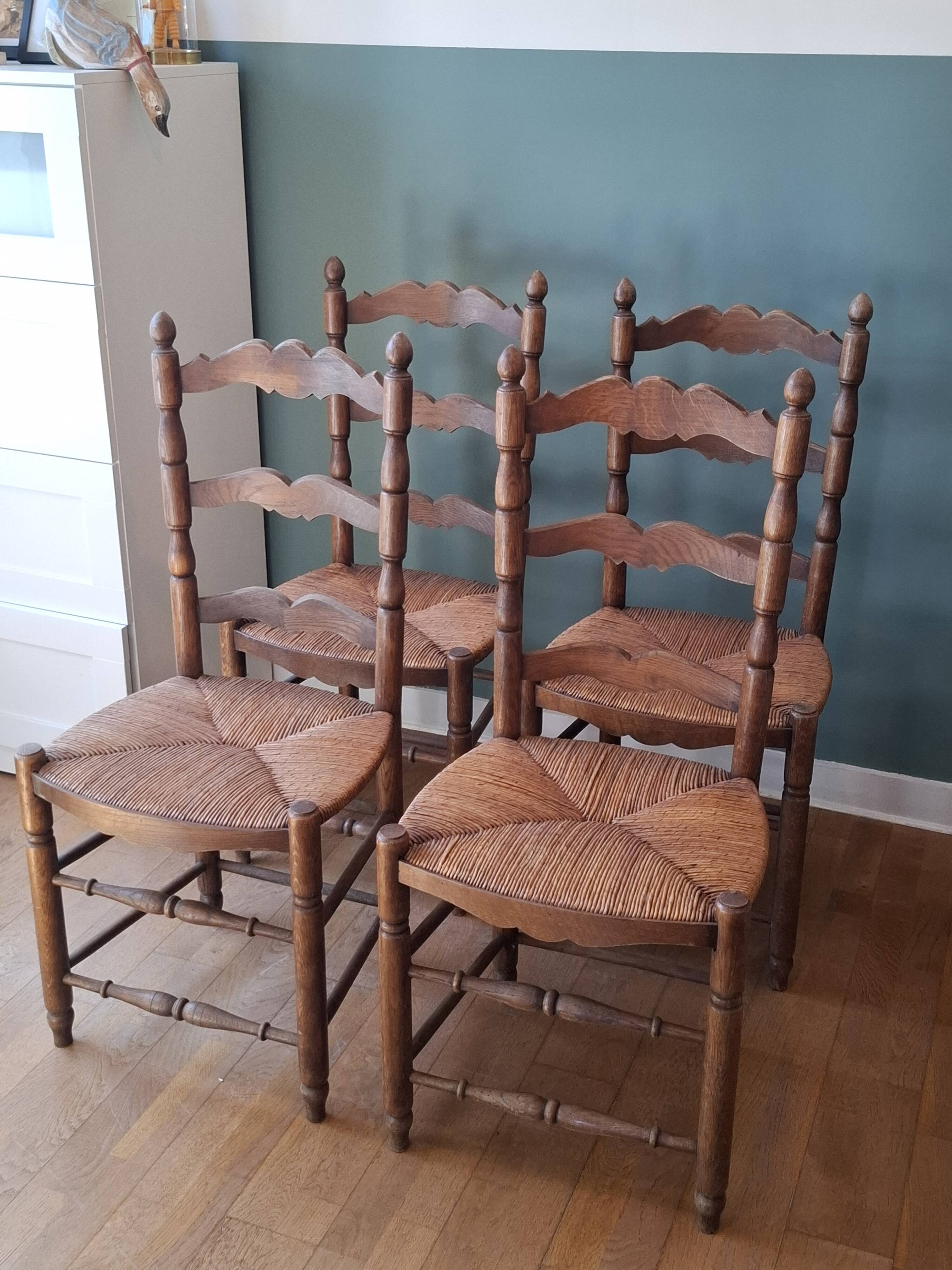 4 rustic straw chairs