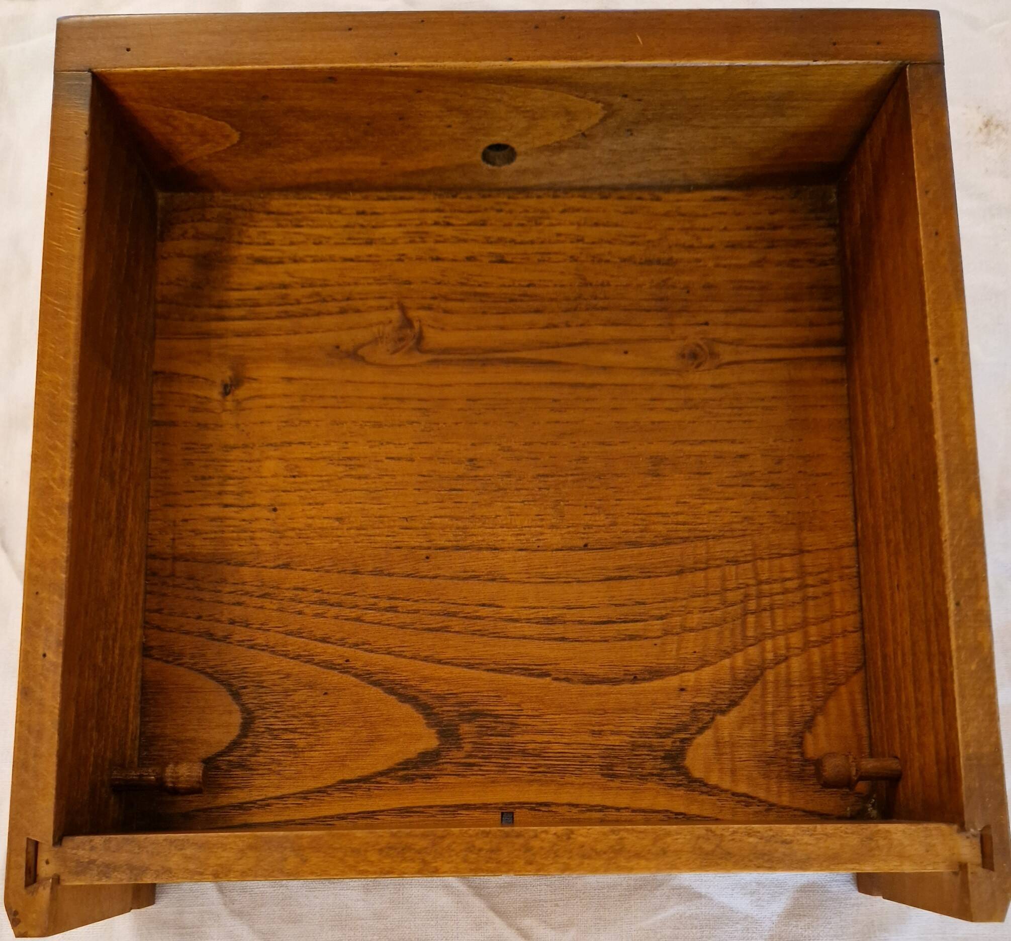 Meuble d’appoint Richelieu en bois – 3 tiroirs – finition bicolore