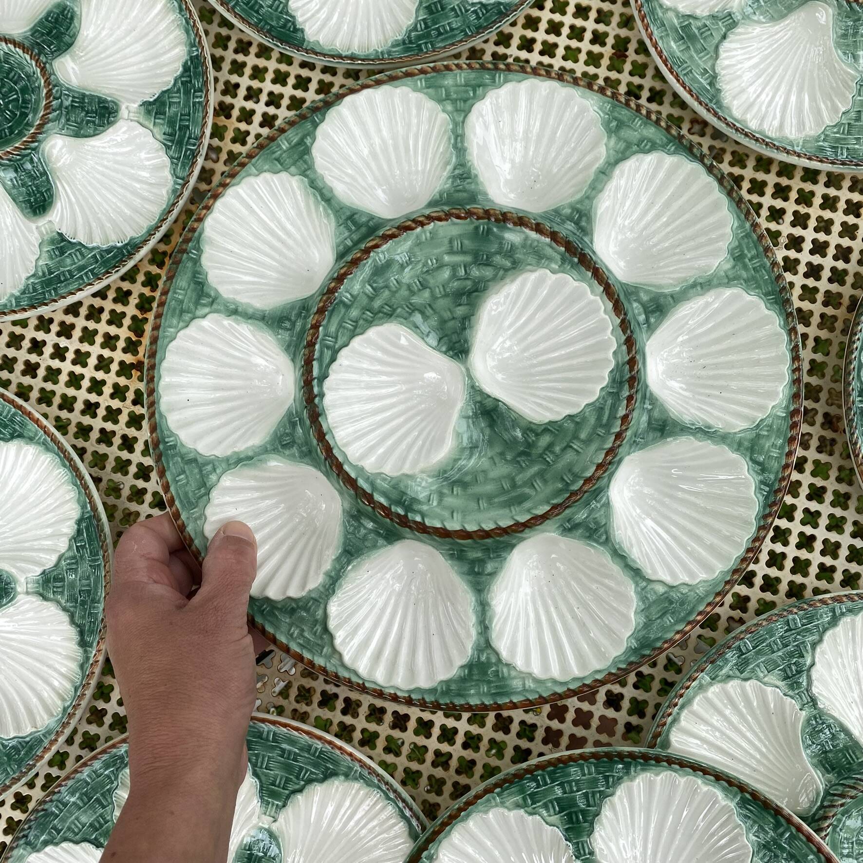 Vintage oyster service in majolica