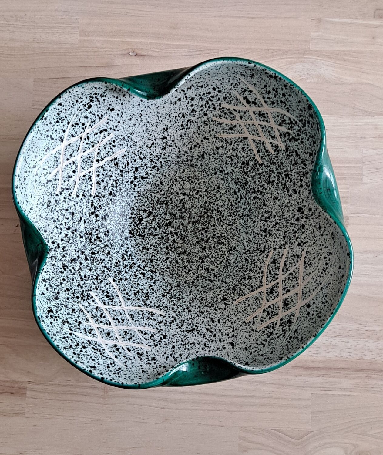 Green ceramic cup 50s