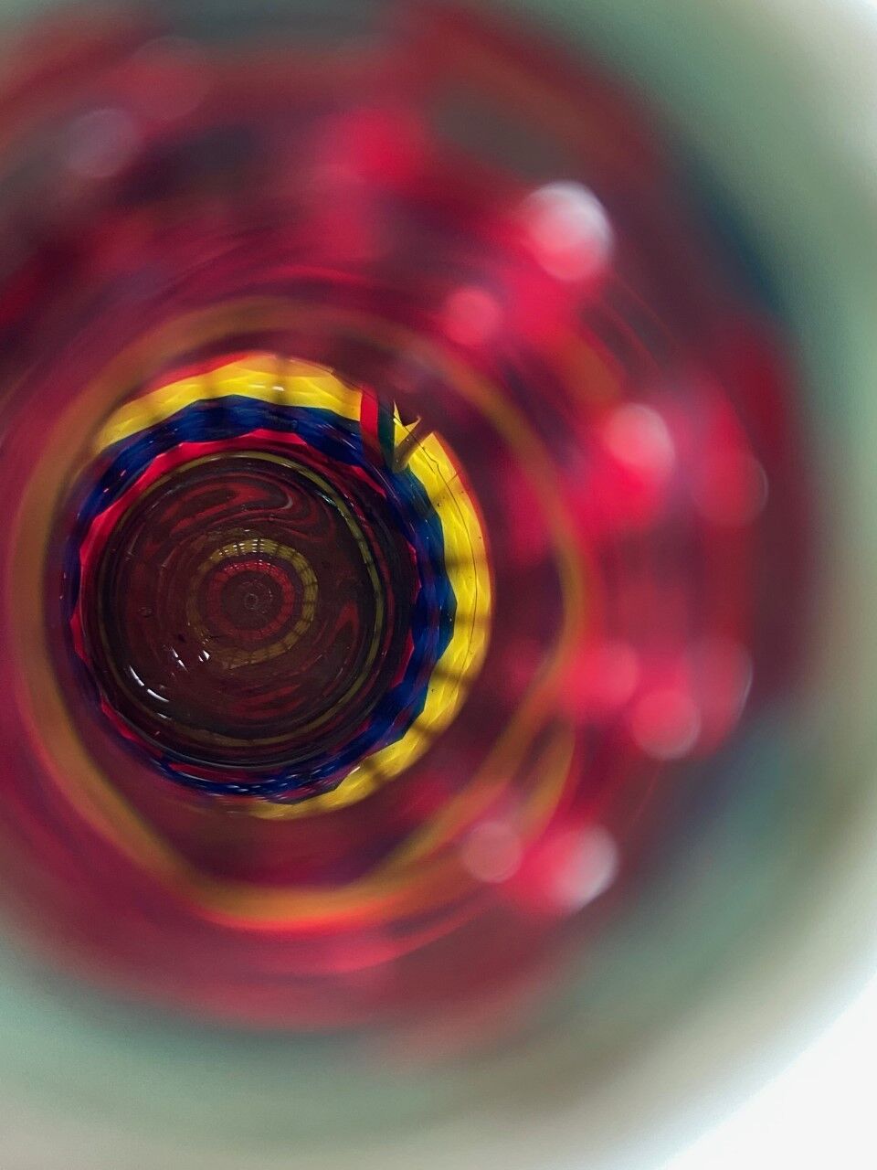 Multicolored scoubidou bottle with cap