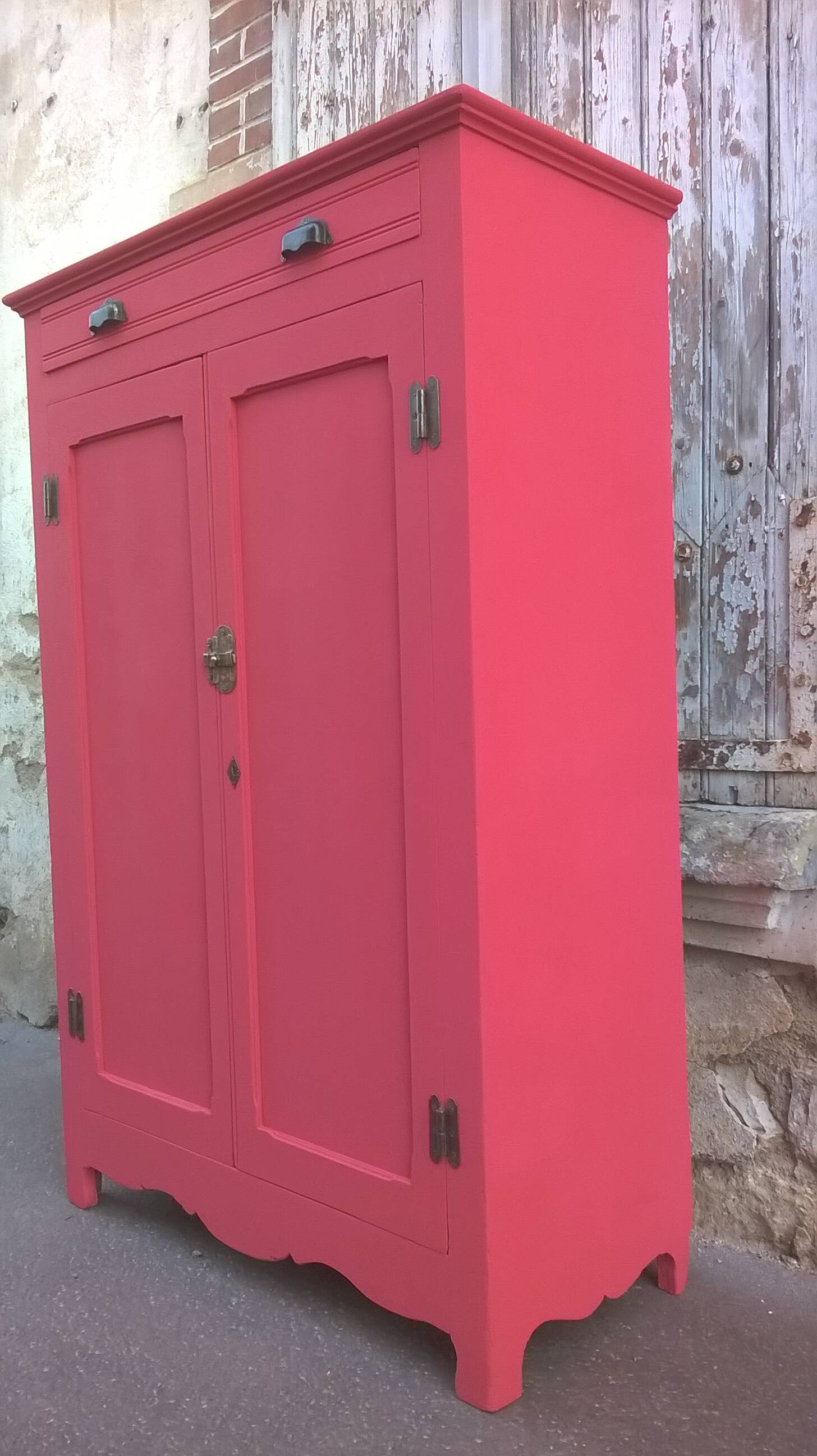 Parisian buffet from the 1930s