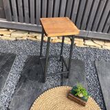 Workshop stool in oak and metal