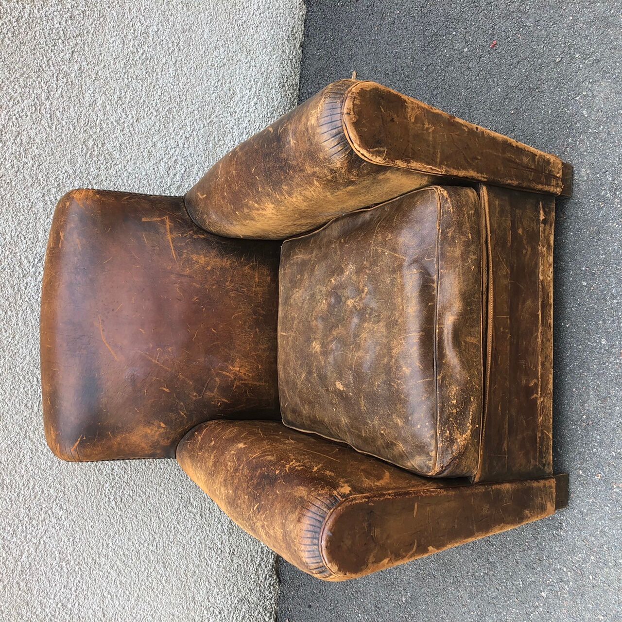 Pair of club armchairs 1920