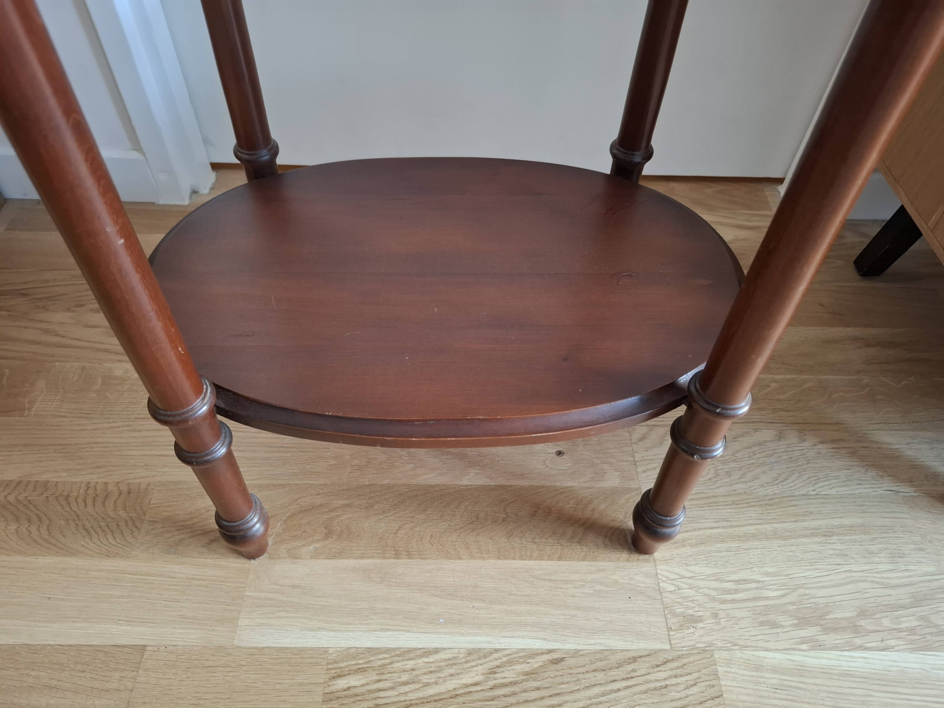Table d'appoint