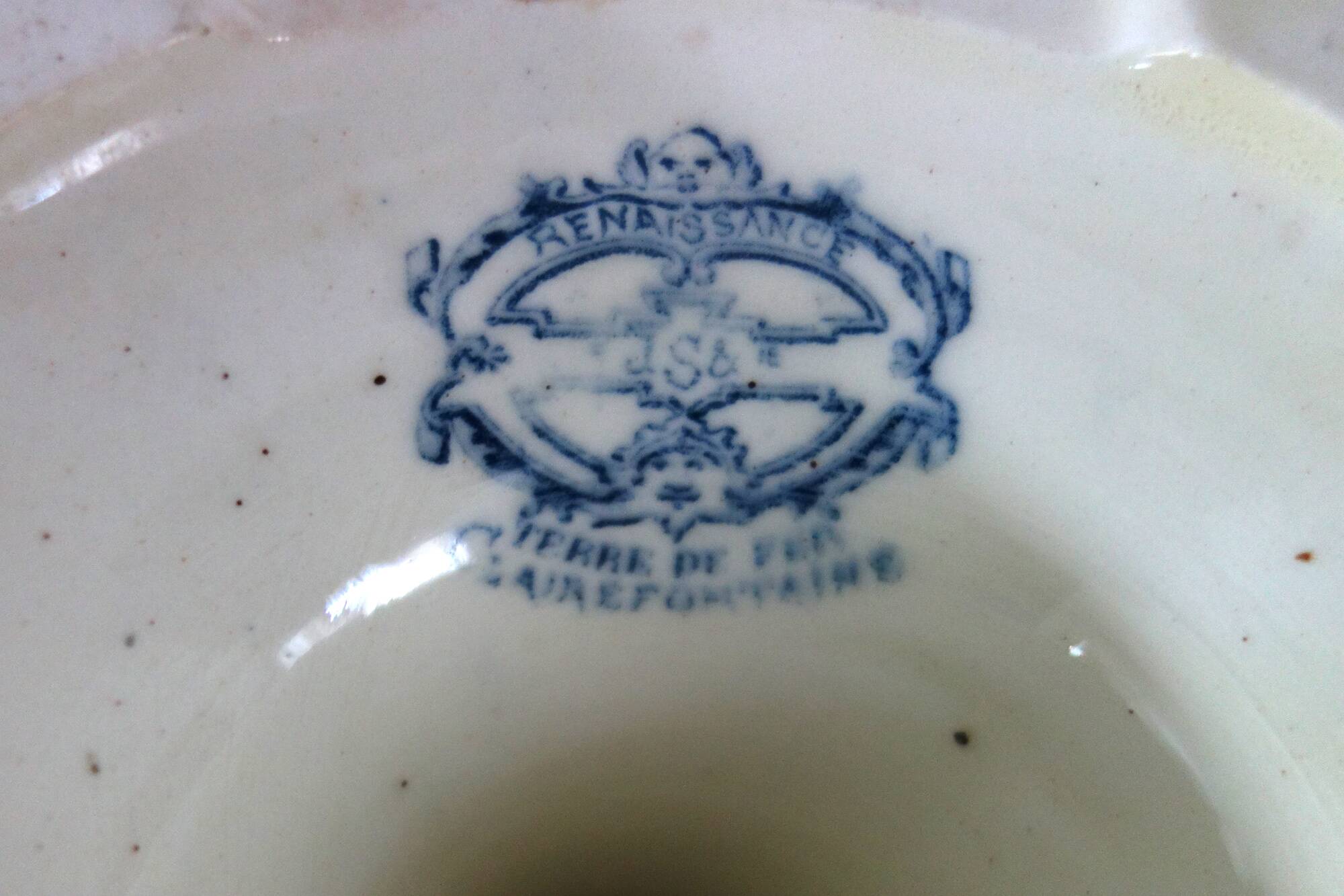 Large Renaissance ironstone compote dish from Clairefontaine JS & Cie, 19th century.