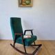 Chaise à bascule vintage des années 50.