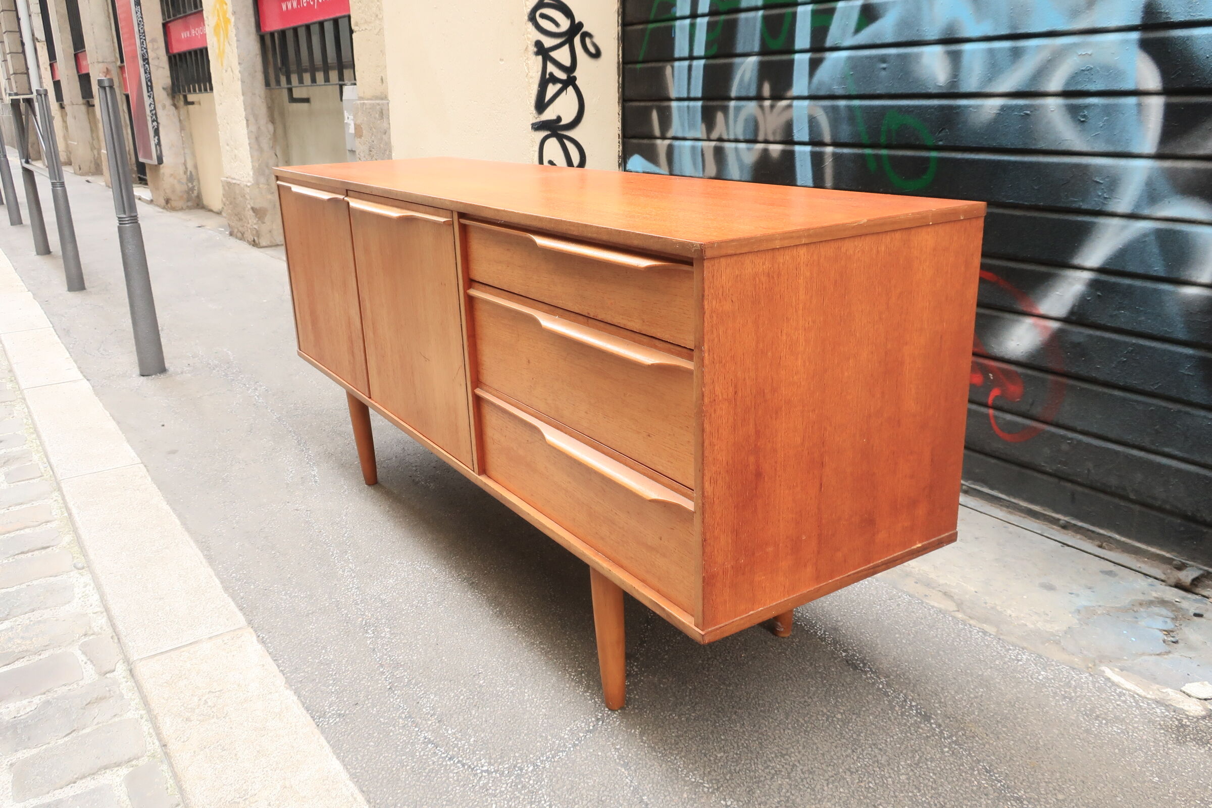 Scandinavian row  60s