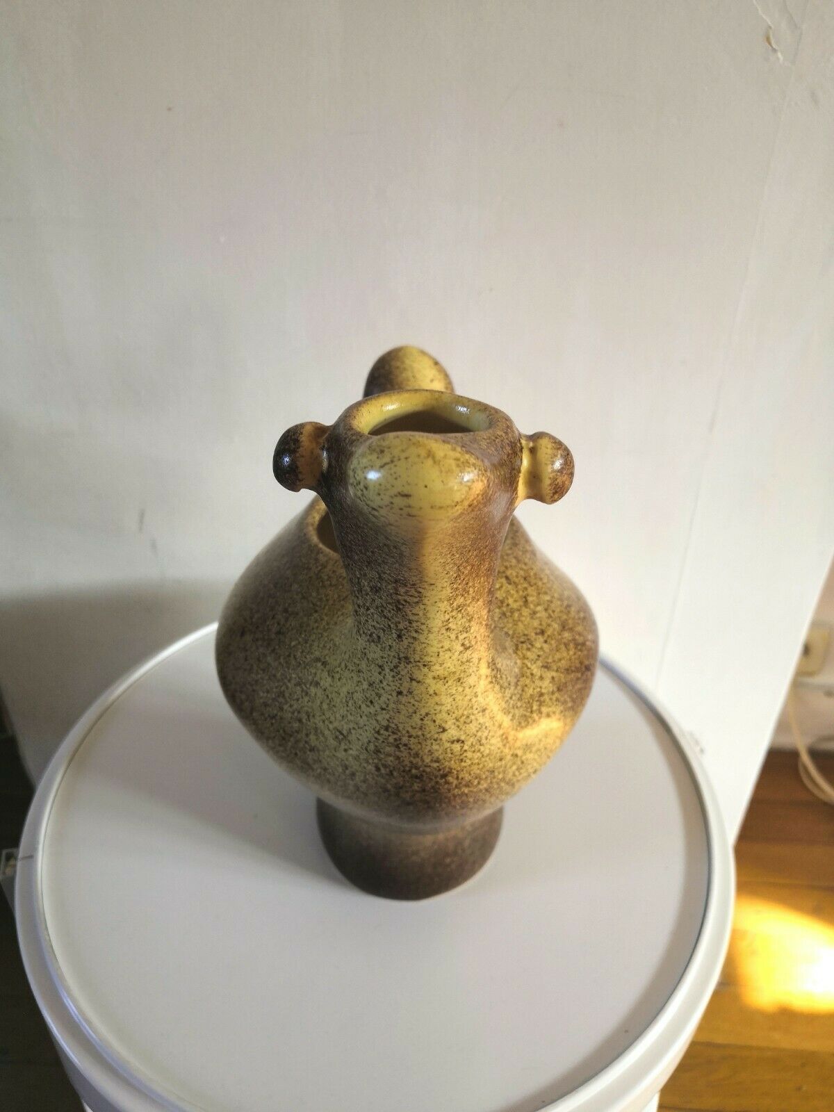 Zoomorphic ceramic design 60s , signature to identify