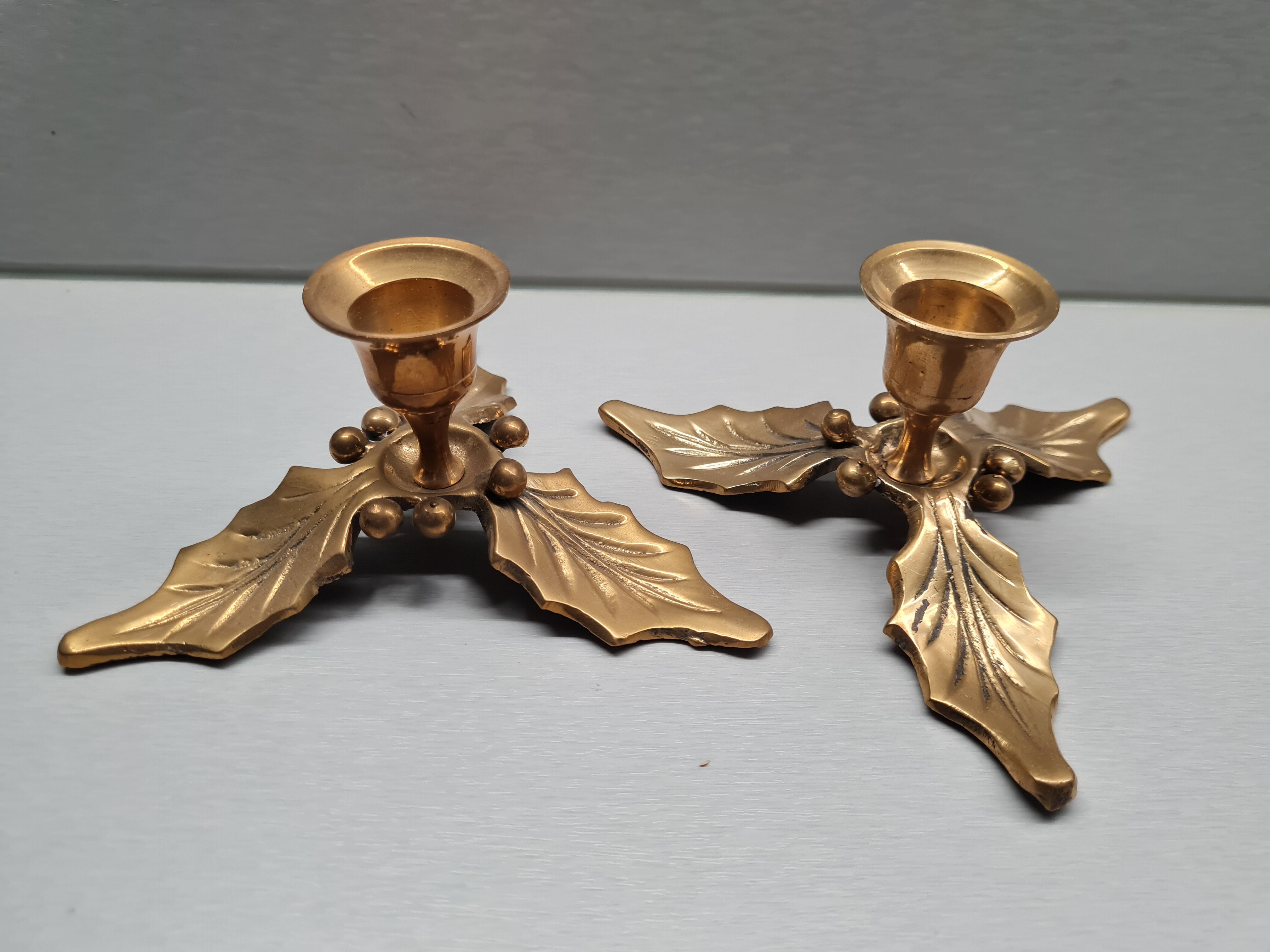 Bougeoirs vintage en laiton déco de noël houx