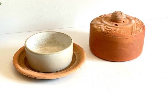 ART NOUVEAU Terracotta BUTTER DISH