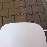 Chaise en formica
