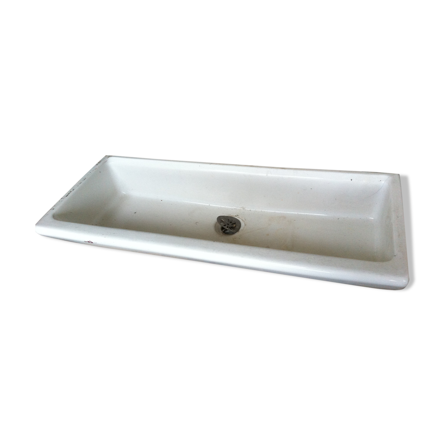 School sink, factory