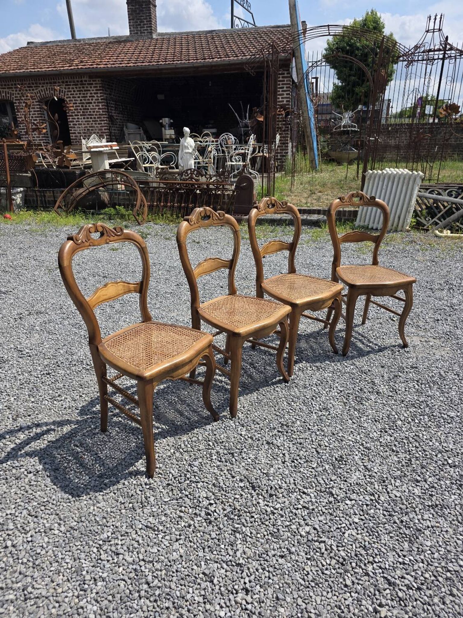 4 chaises style Louis XV en merisier