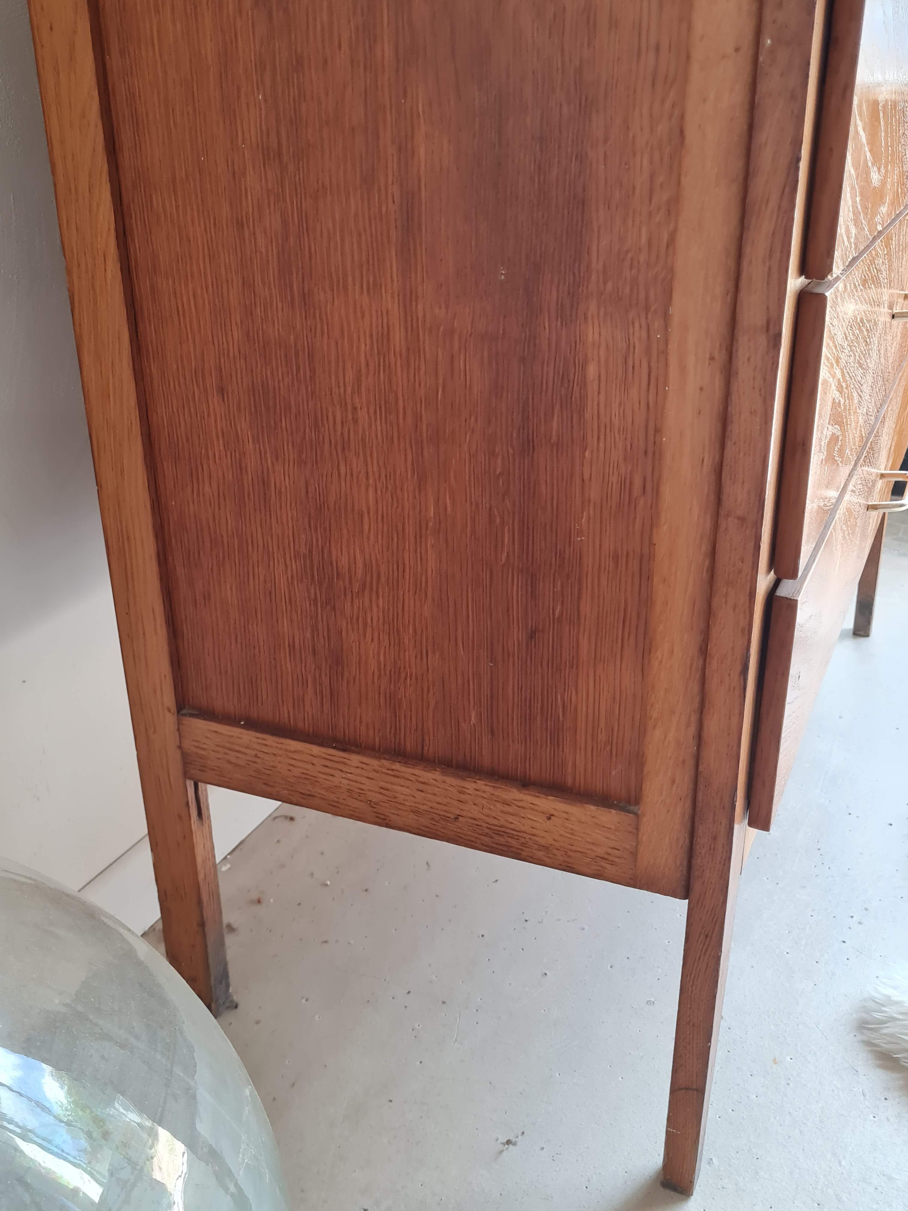 60s dresser - 4 drawers