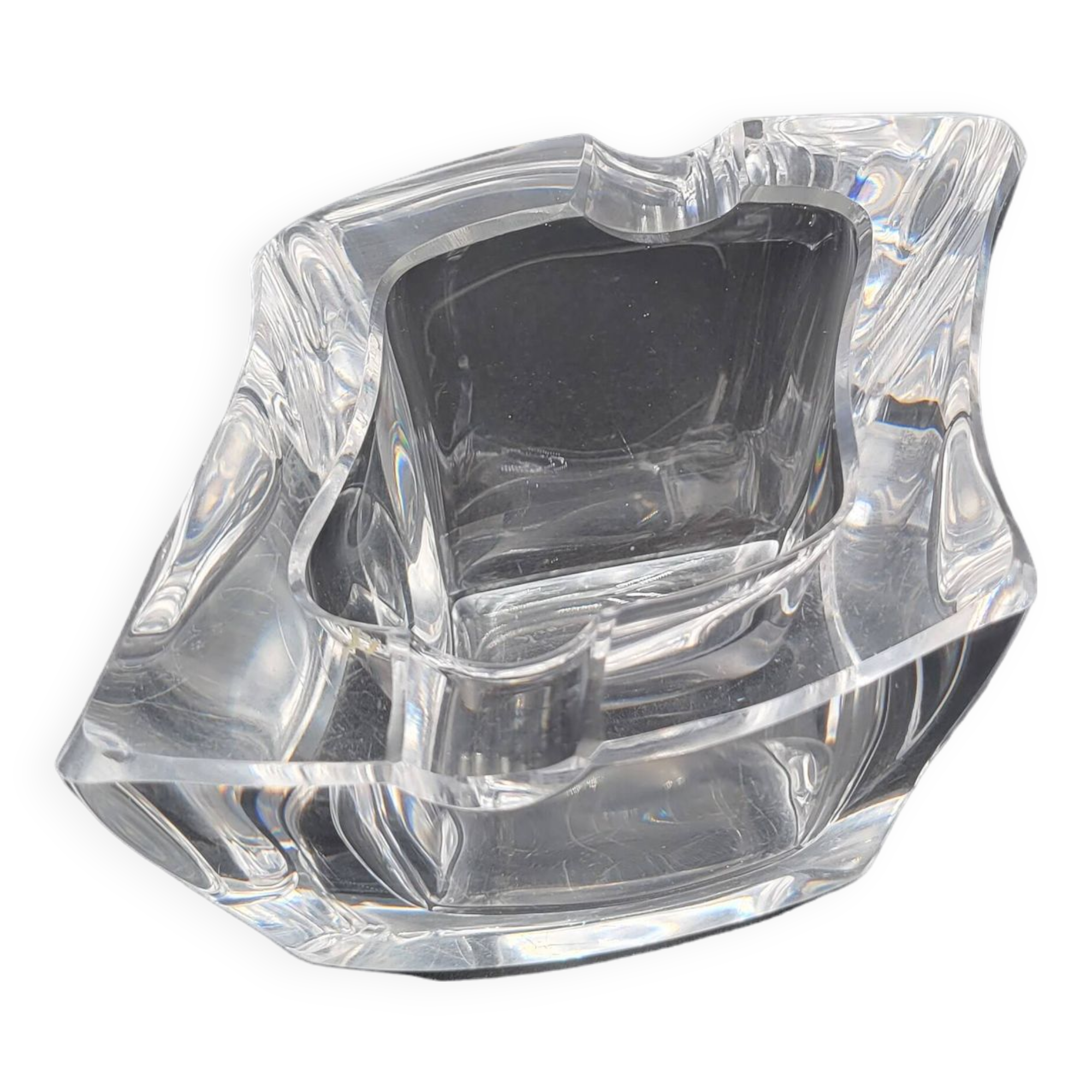 Geometric crystal ashtray / pocket