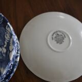 Blue dessert plates with flowers