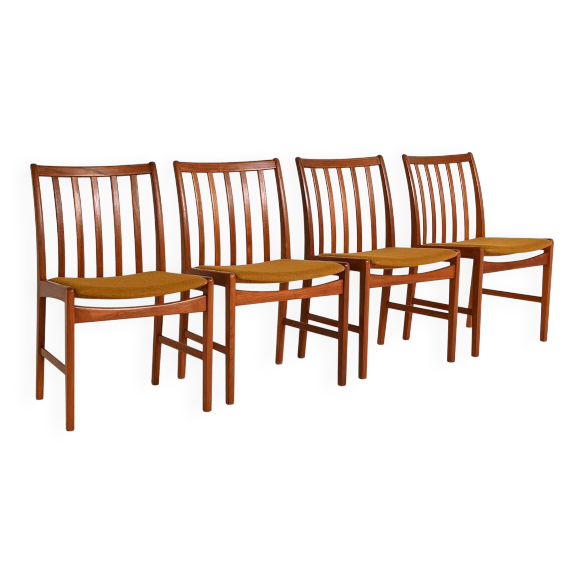 Set of 4 teak dining chairs, Scandinavia, 1960s