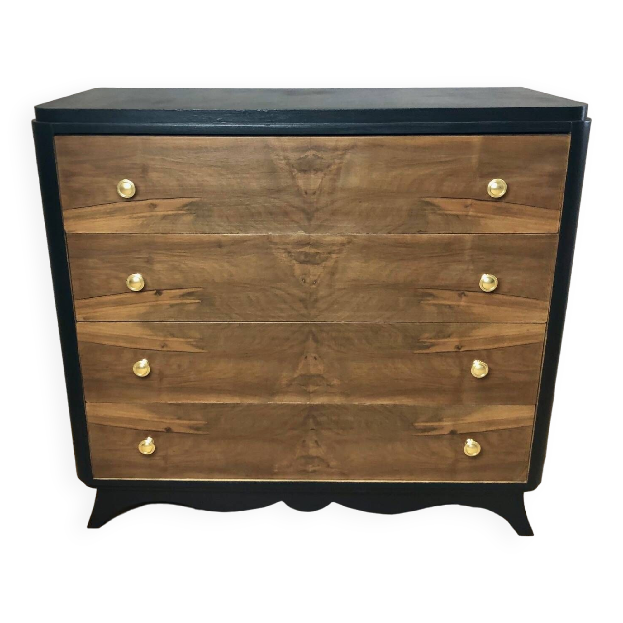 Vintage chest of drawers
