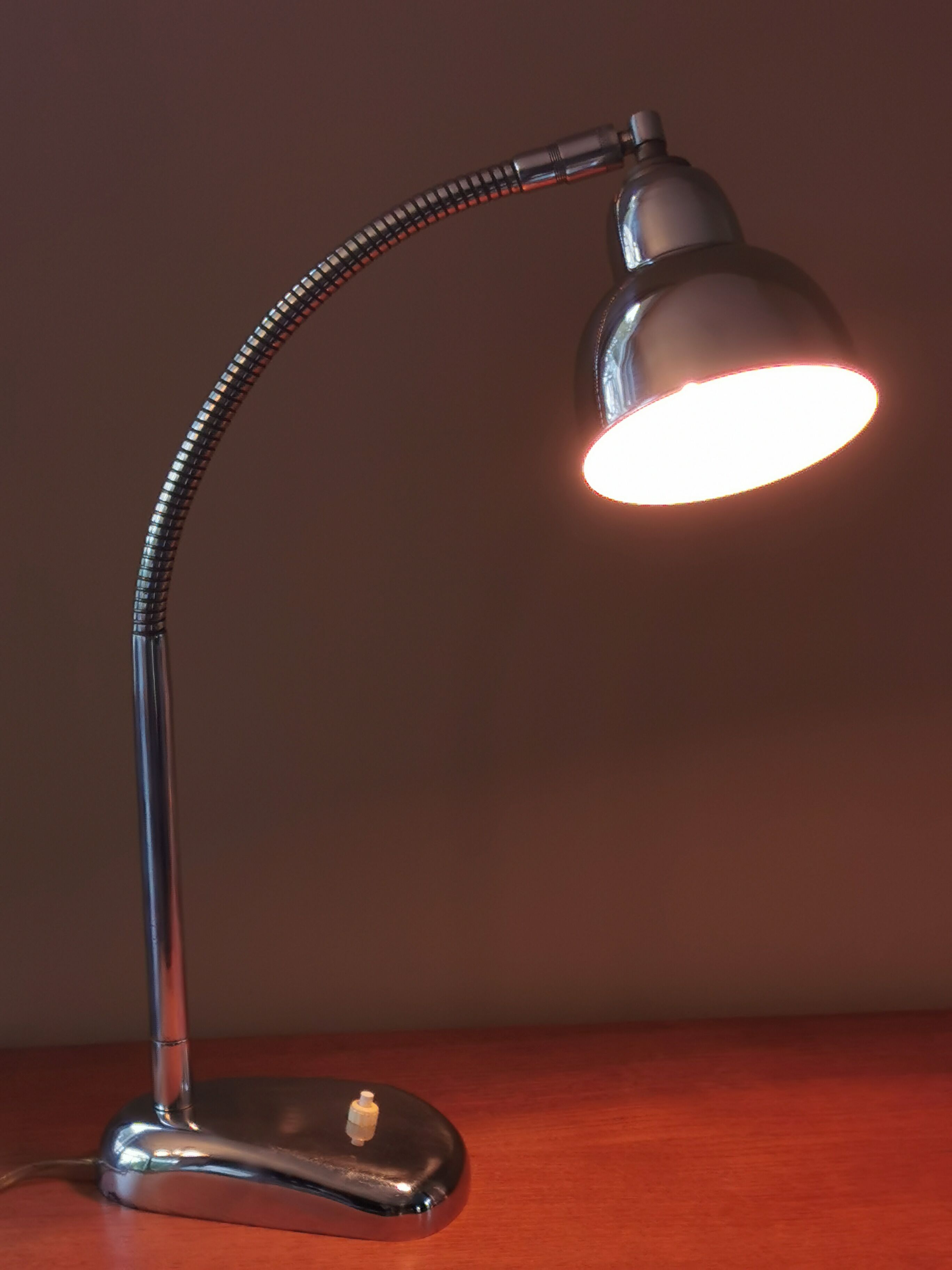 Chrome articulated vintage desk lamp