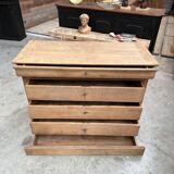 19th century chest of drawers in solid oak