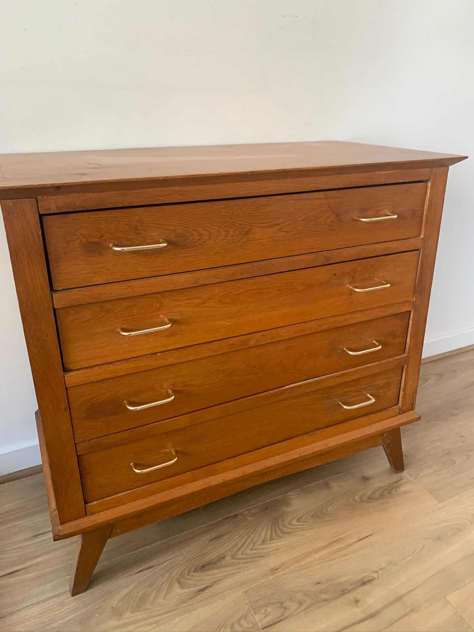 Chest of drawers vintage feet compass