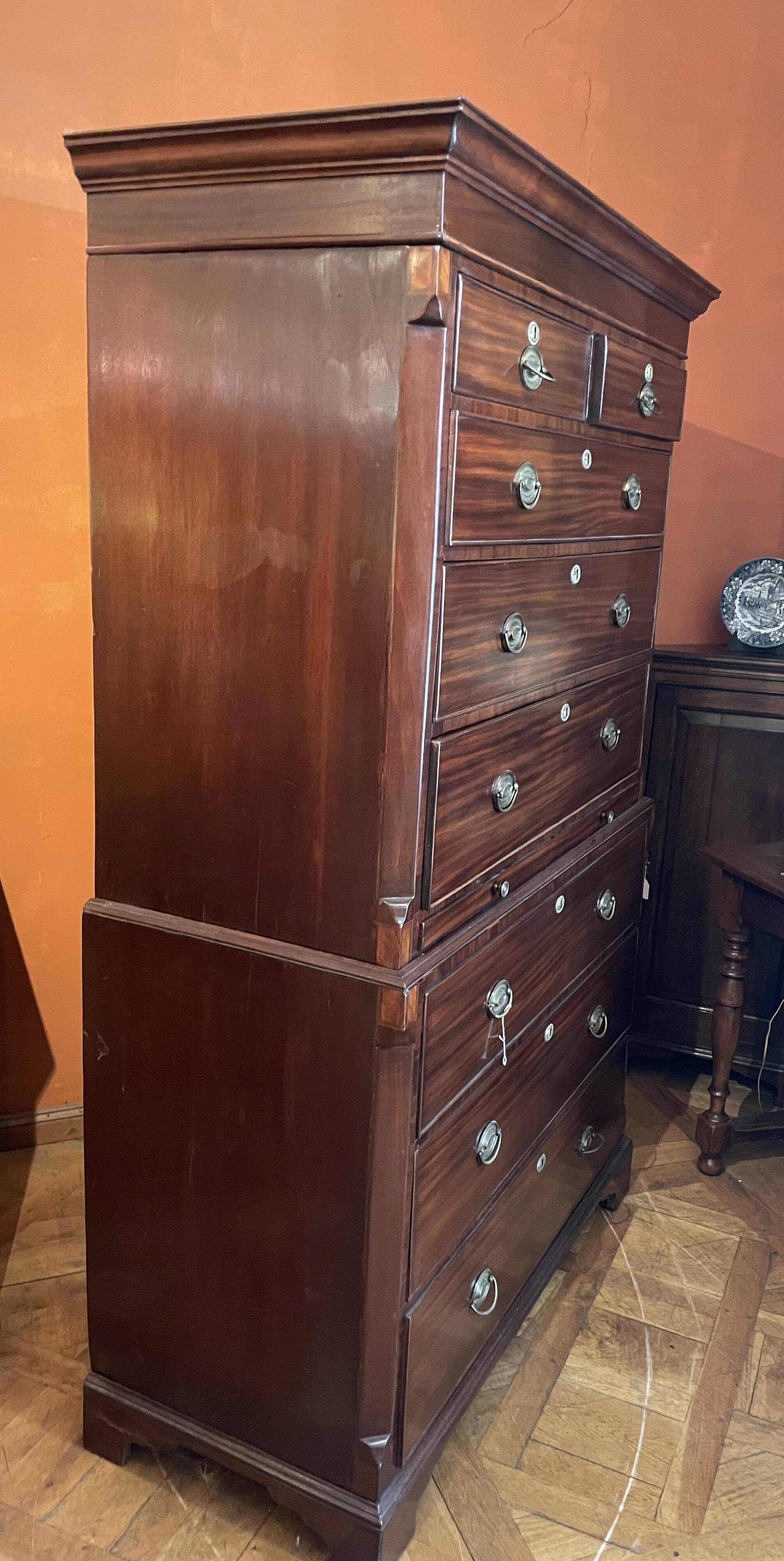 tallboy chest on chest in mahogany - 18th century
