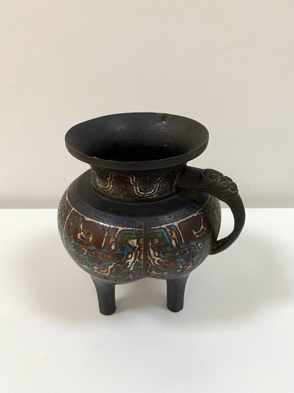 Ancient Chinese bronze tripod vase