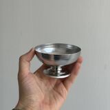 6 coupelles en métal