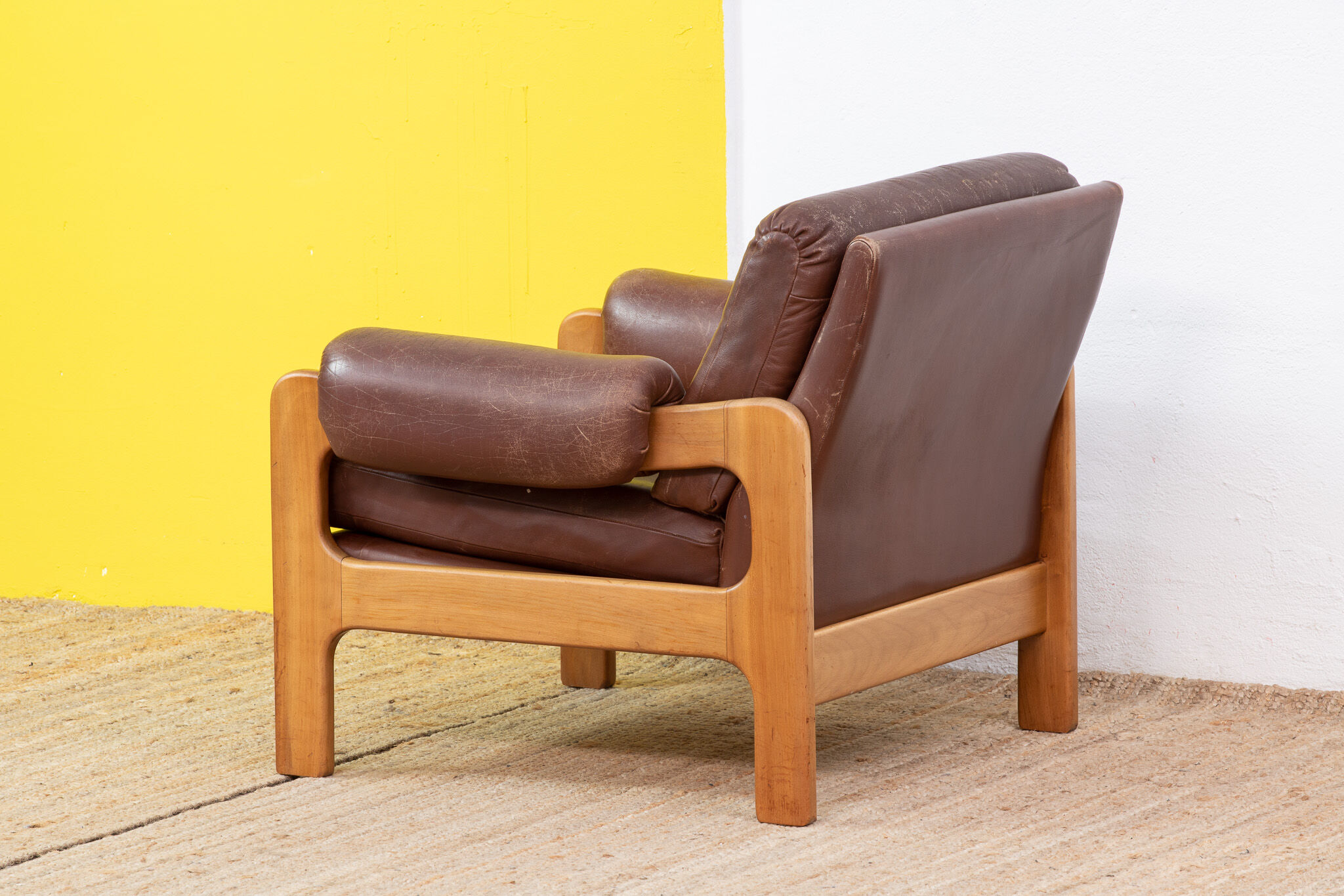 Fauteuil Scandinave Vintage – 80 cm