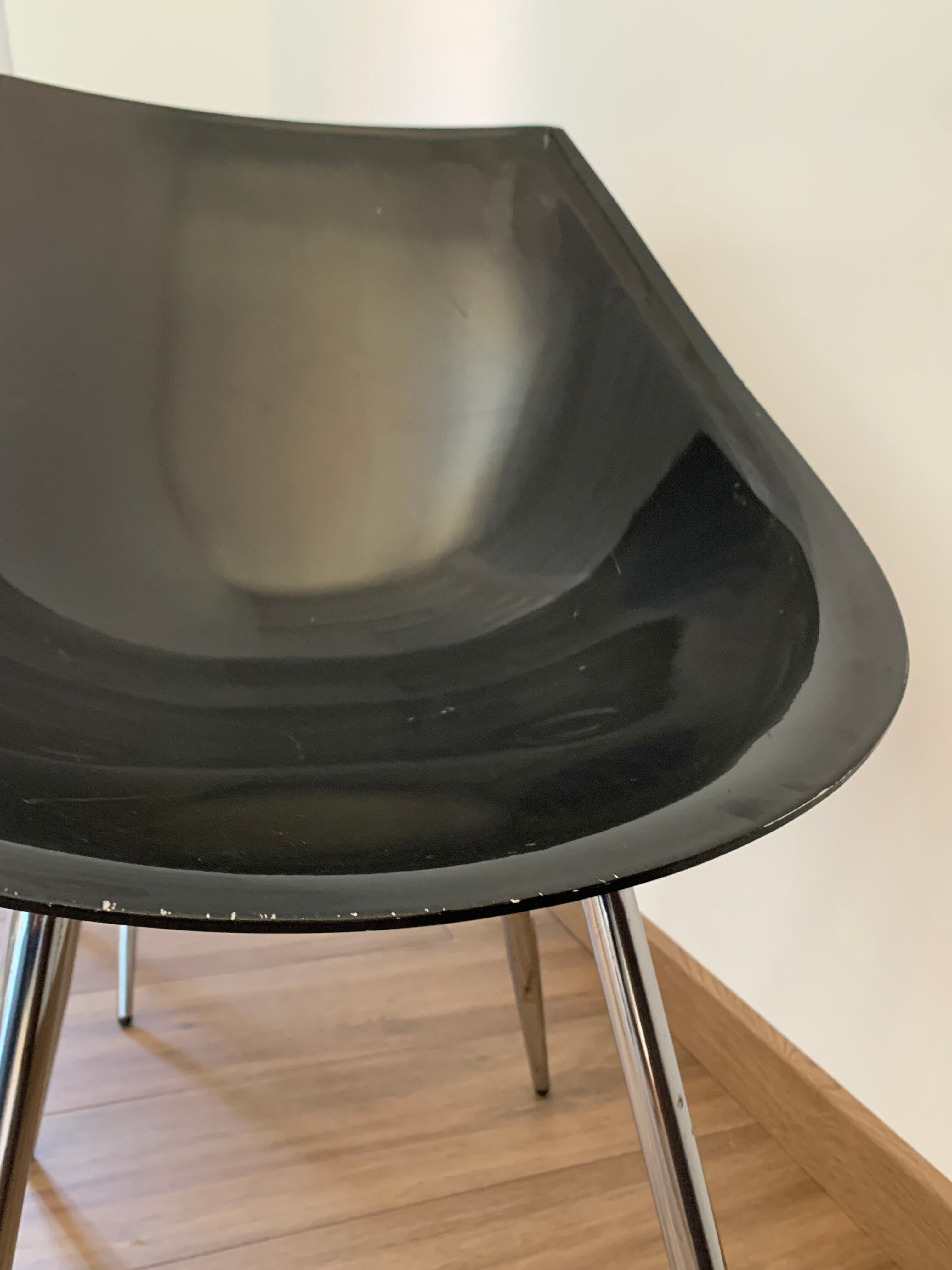 Duo of chairs