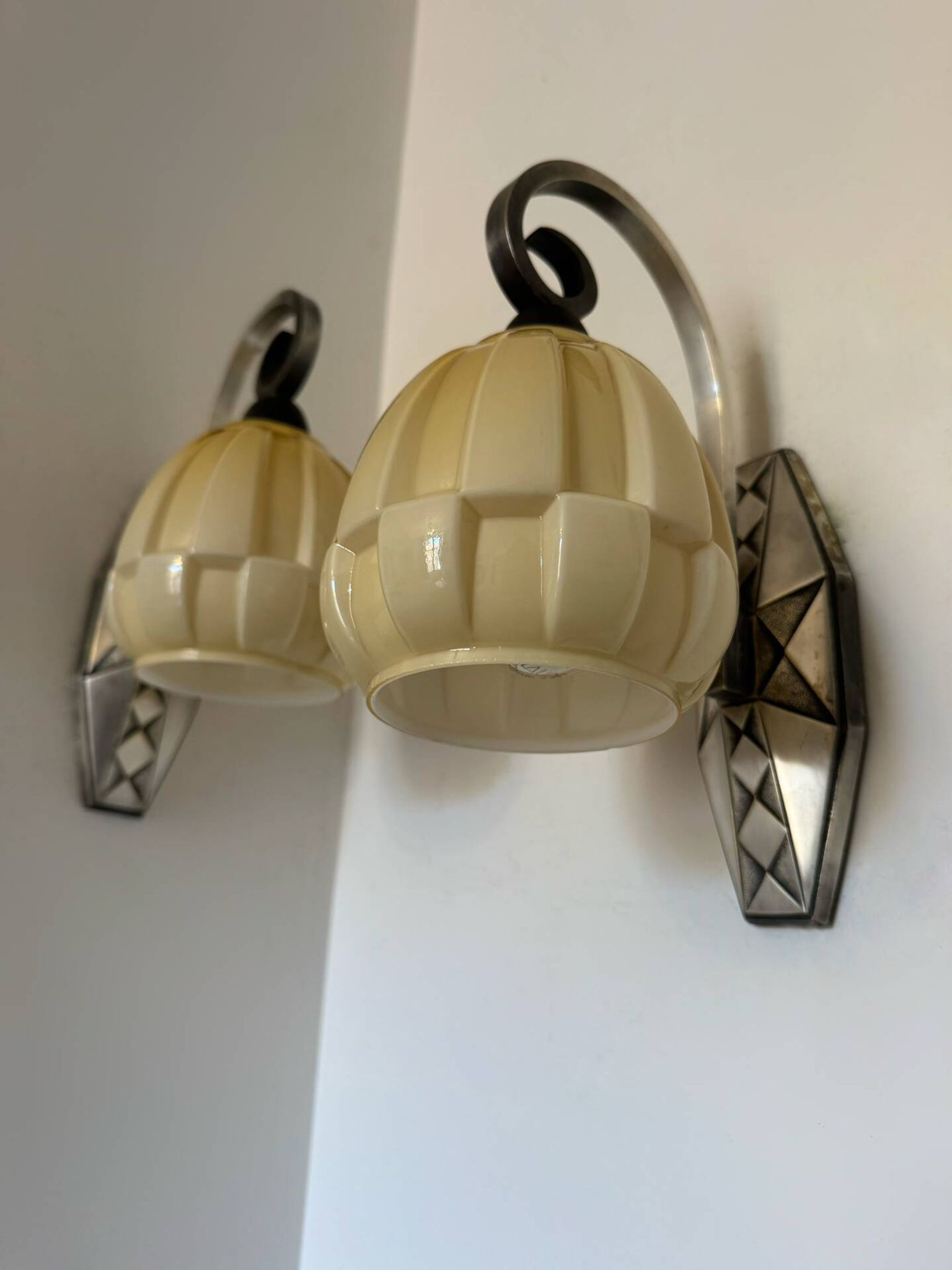 Appliques Art Déco bronze argenté Peuch & Besse