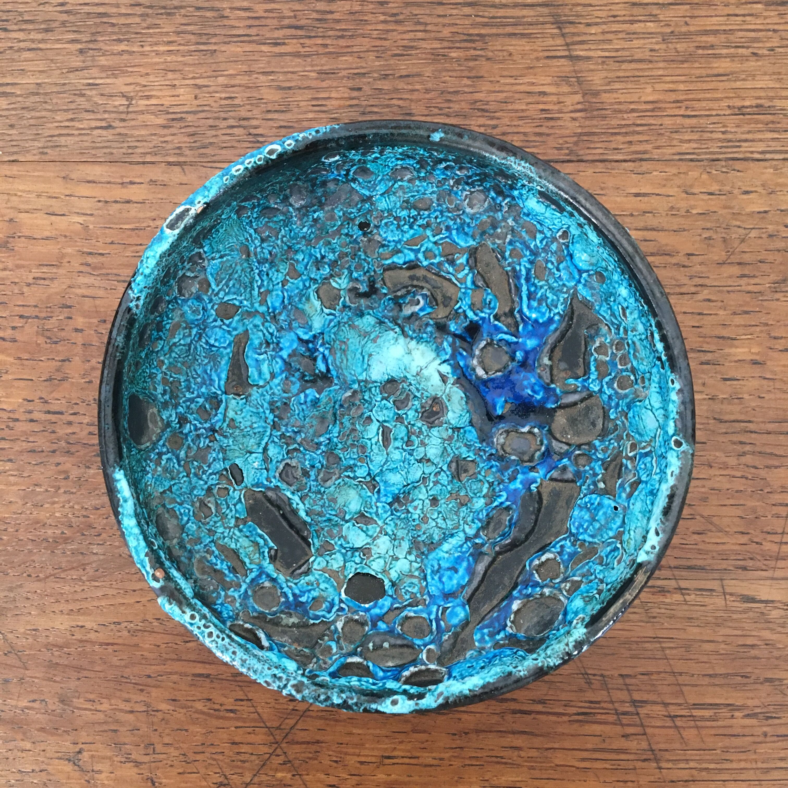 Empty pocket ceramic cup Fat Lava turquoise