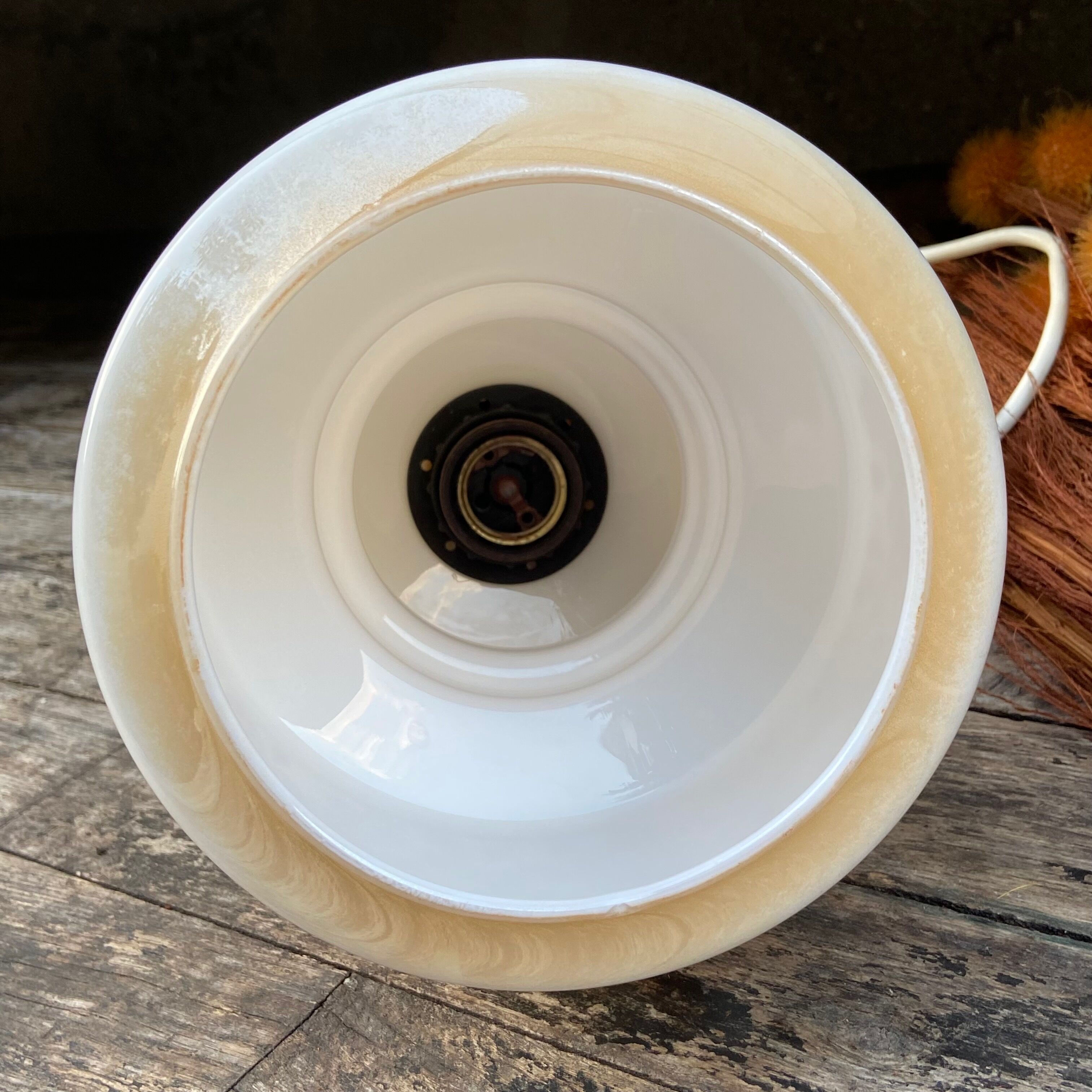 Opaline suspension -70s