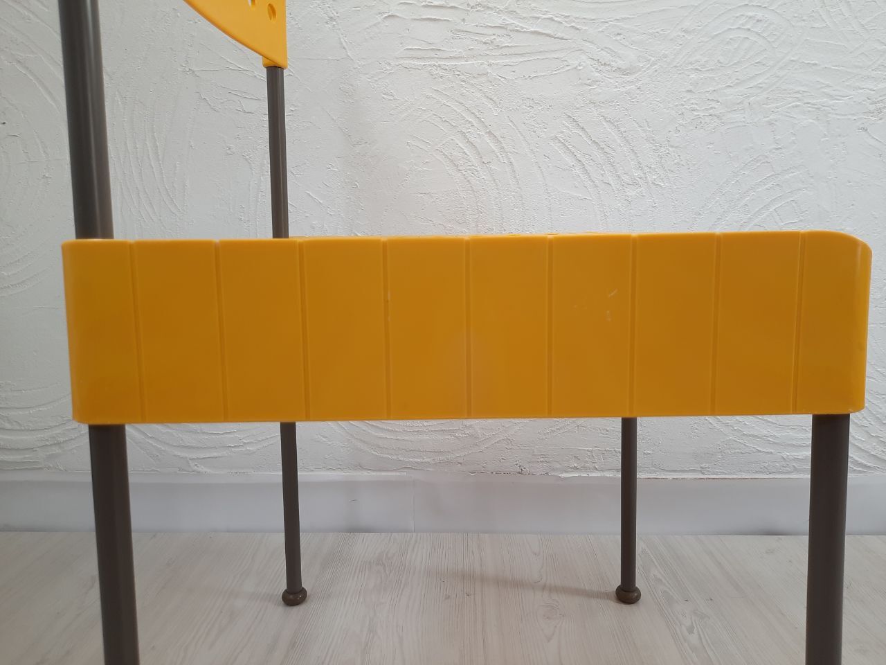 Pair of Box chairs, design Enzo Mari for Anonima Castelli