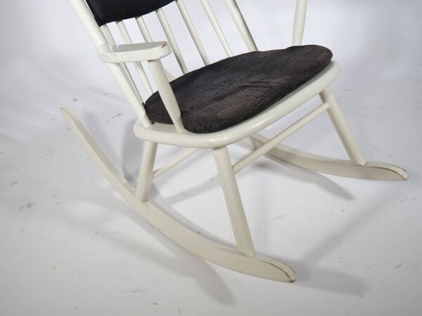 Fauteuil à bascule design suédois des années 1970