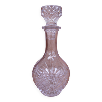 Cut glass wine carafe with its stopper, 24cm.