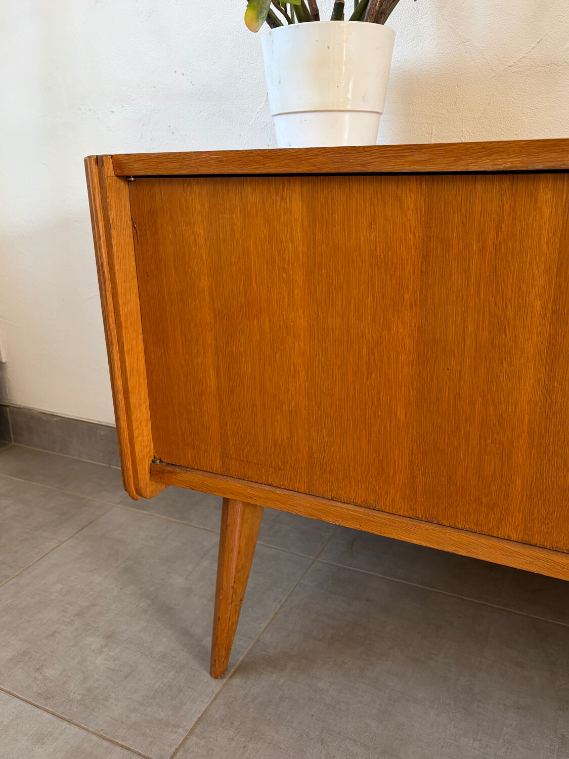 Vintage SAM enfilade