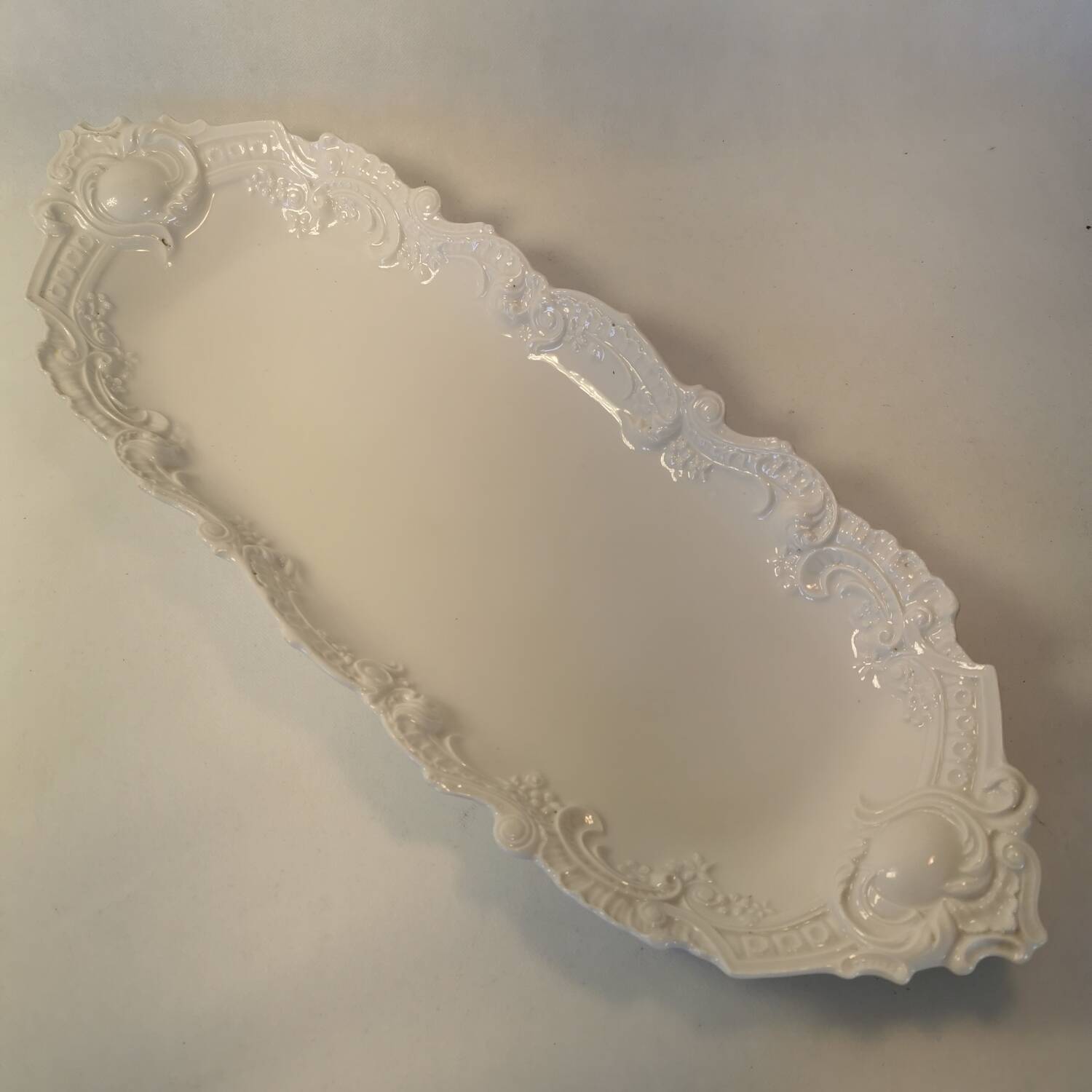 Large fish dish signed cm limoges cream / beige