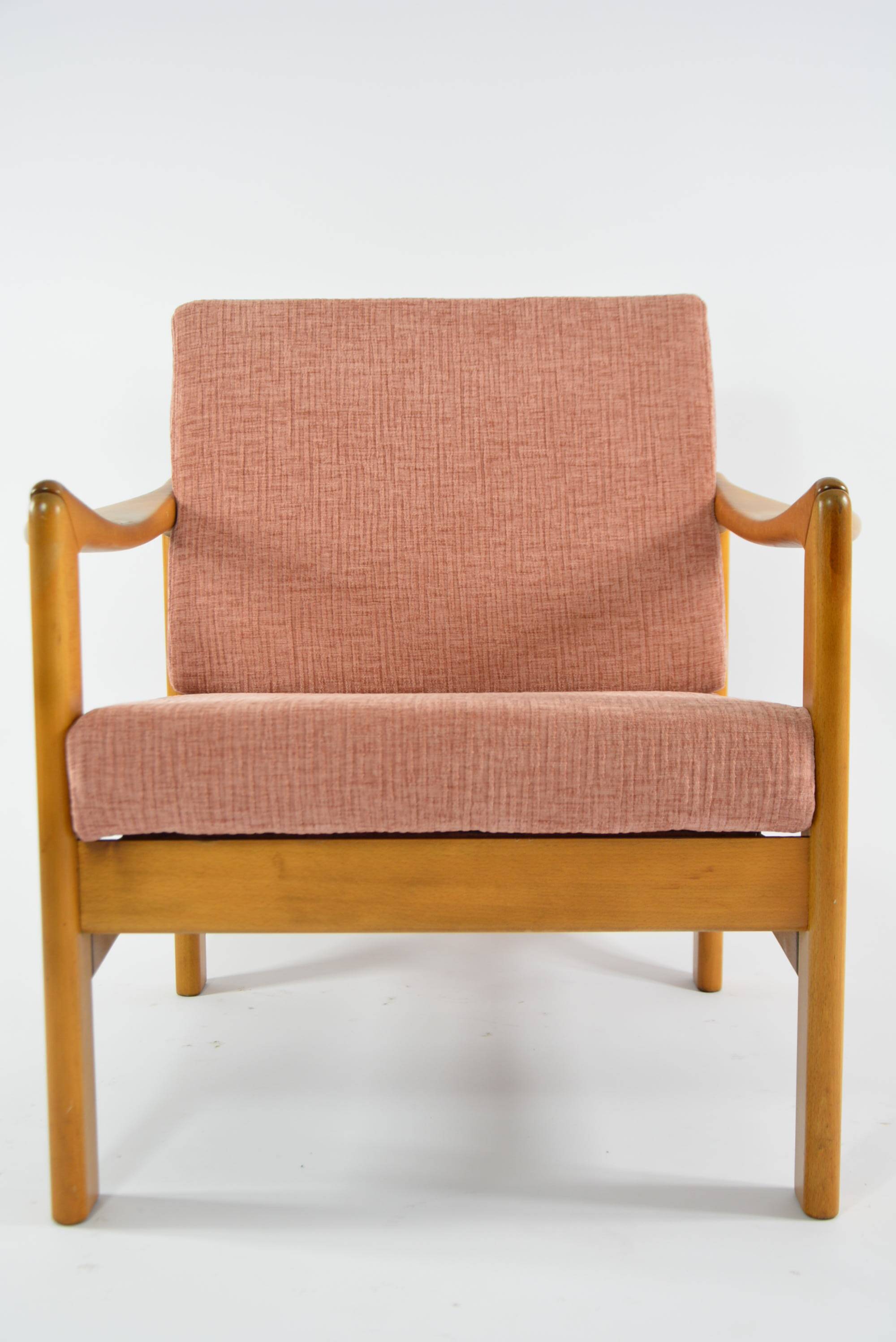 Pink knoll armchair