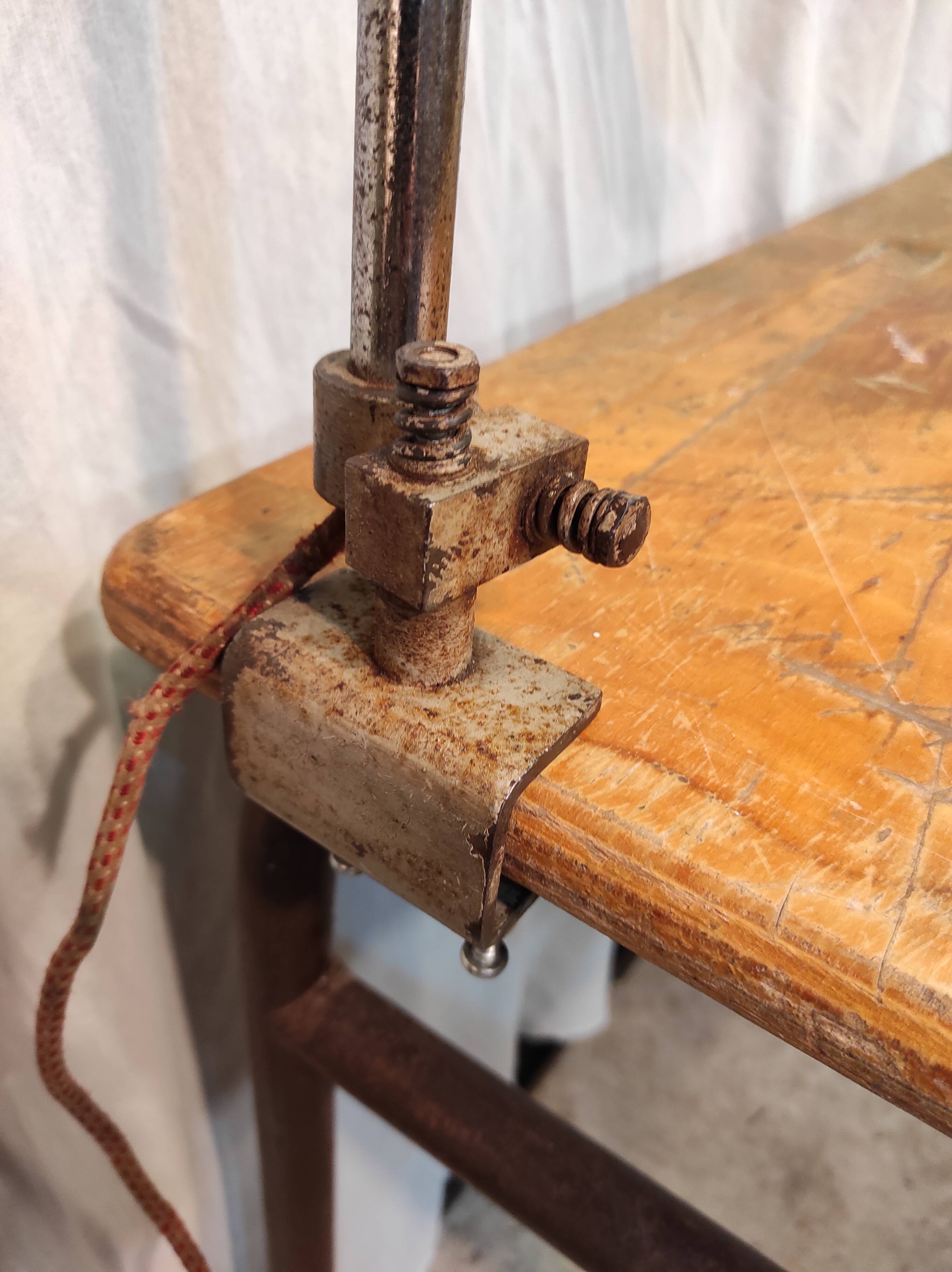 Workshop lamp ki-e-klair Alphonse Pinoit 1950