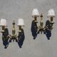 Appliques murales en bronze, abat-jour en soie, la paire