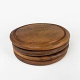Round solid wood cutting boards