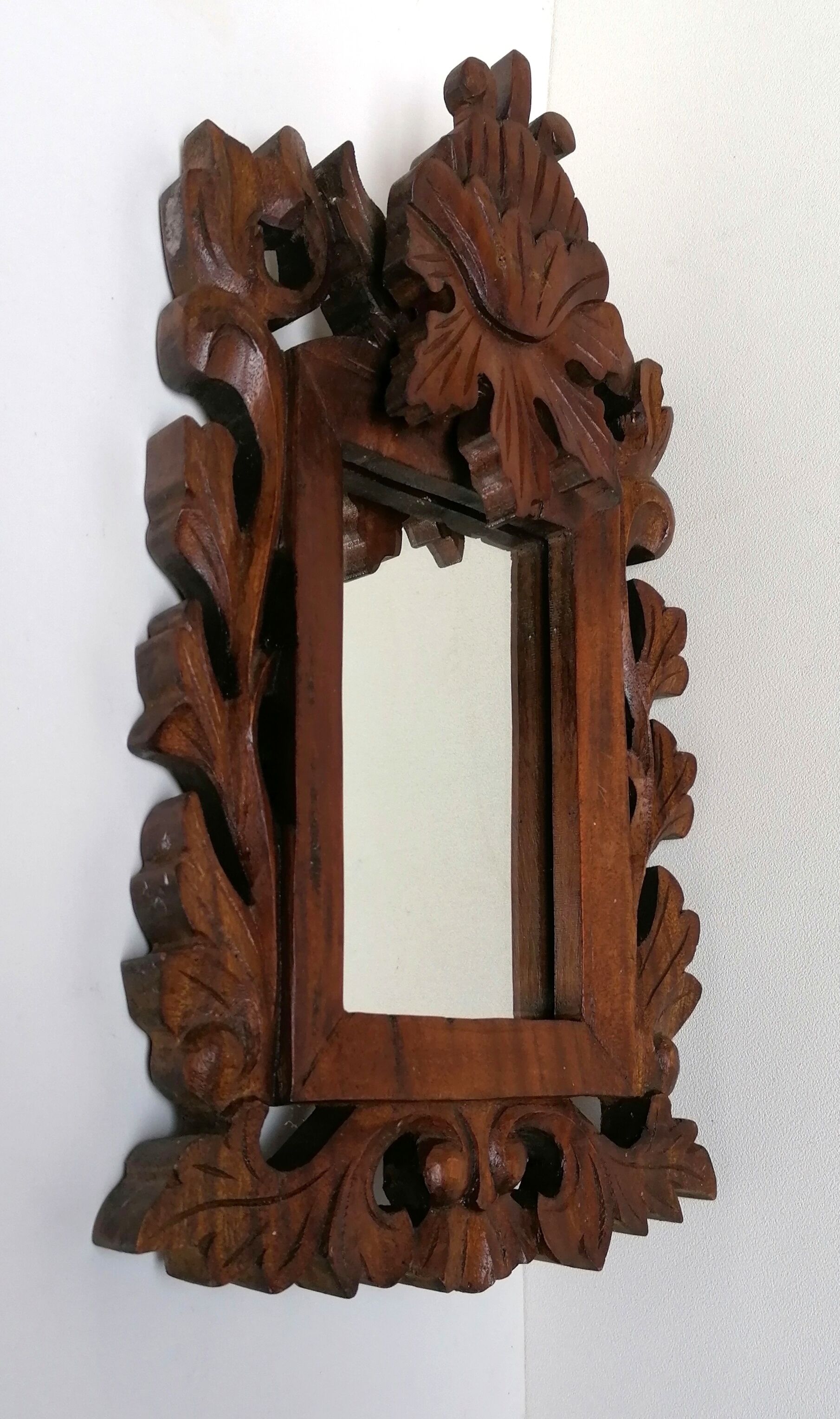 Miroir bois sculpté 34 x 20 cm