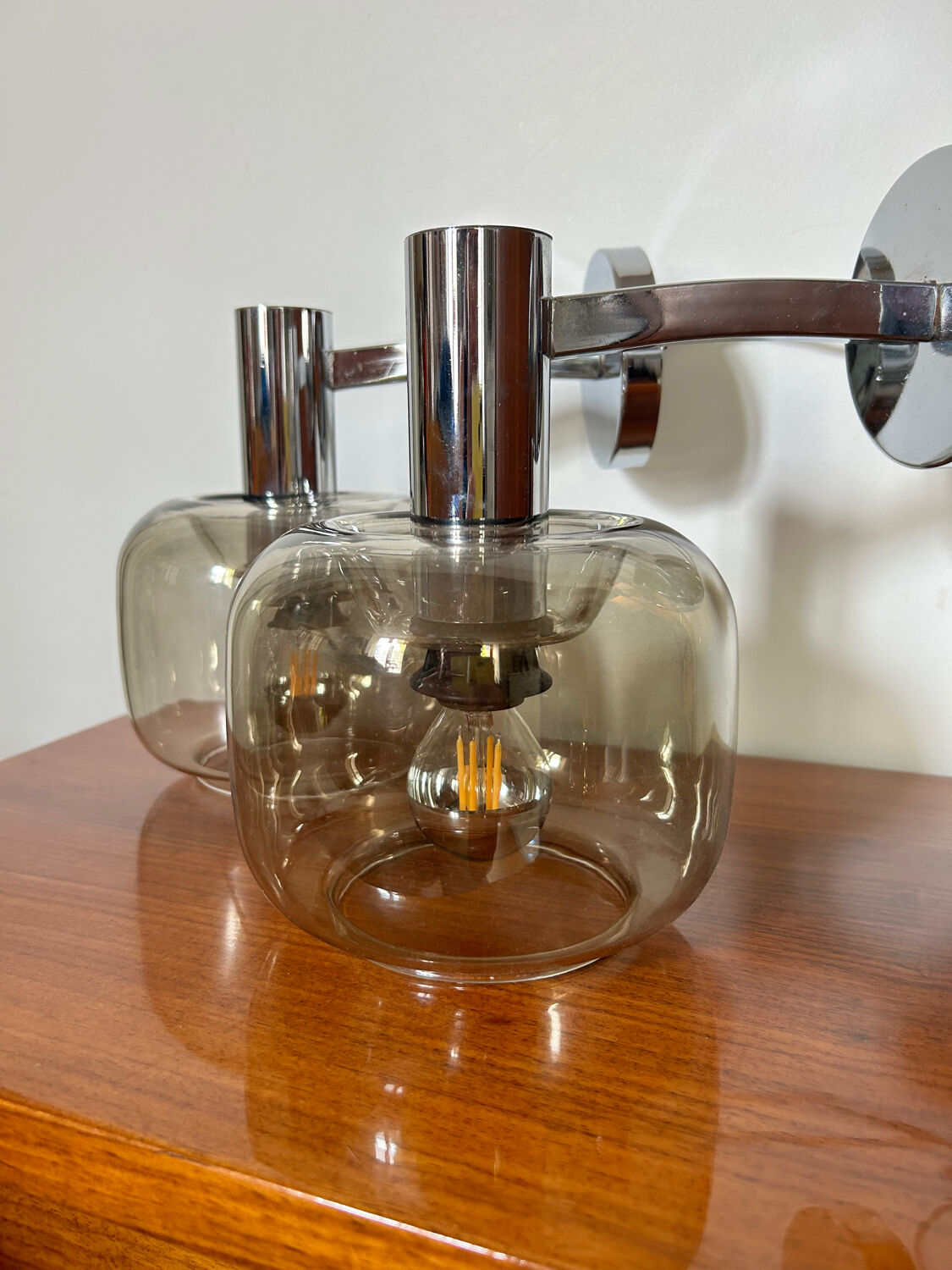 Italian design wall lamps 70s