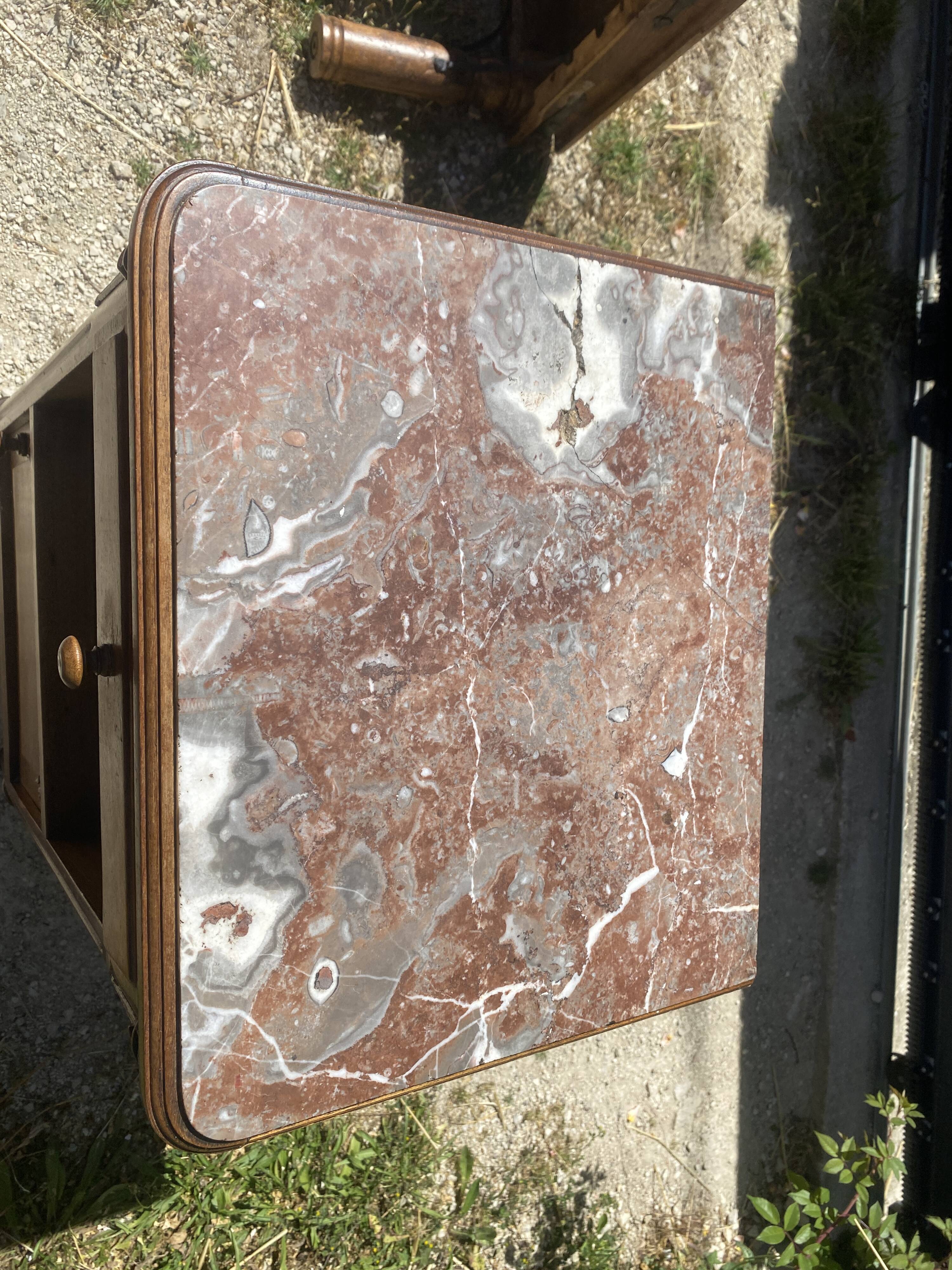 table de nuit